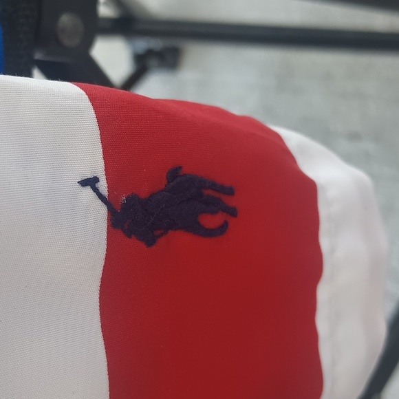 Swimming truck polo - Picture 3 of 4